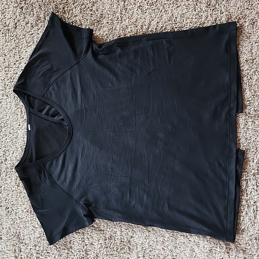 Lululemon split back top - Picture 3 of 3